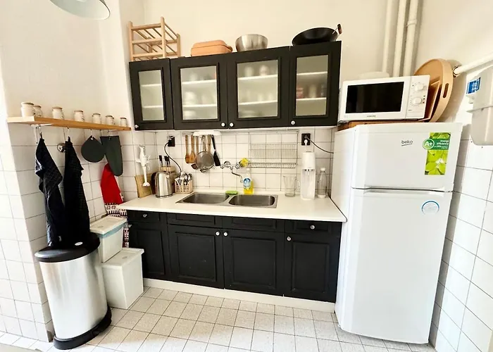 Among Trees * Budapesta